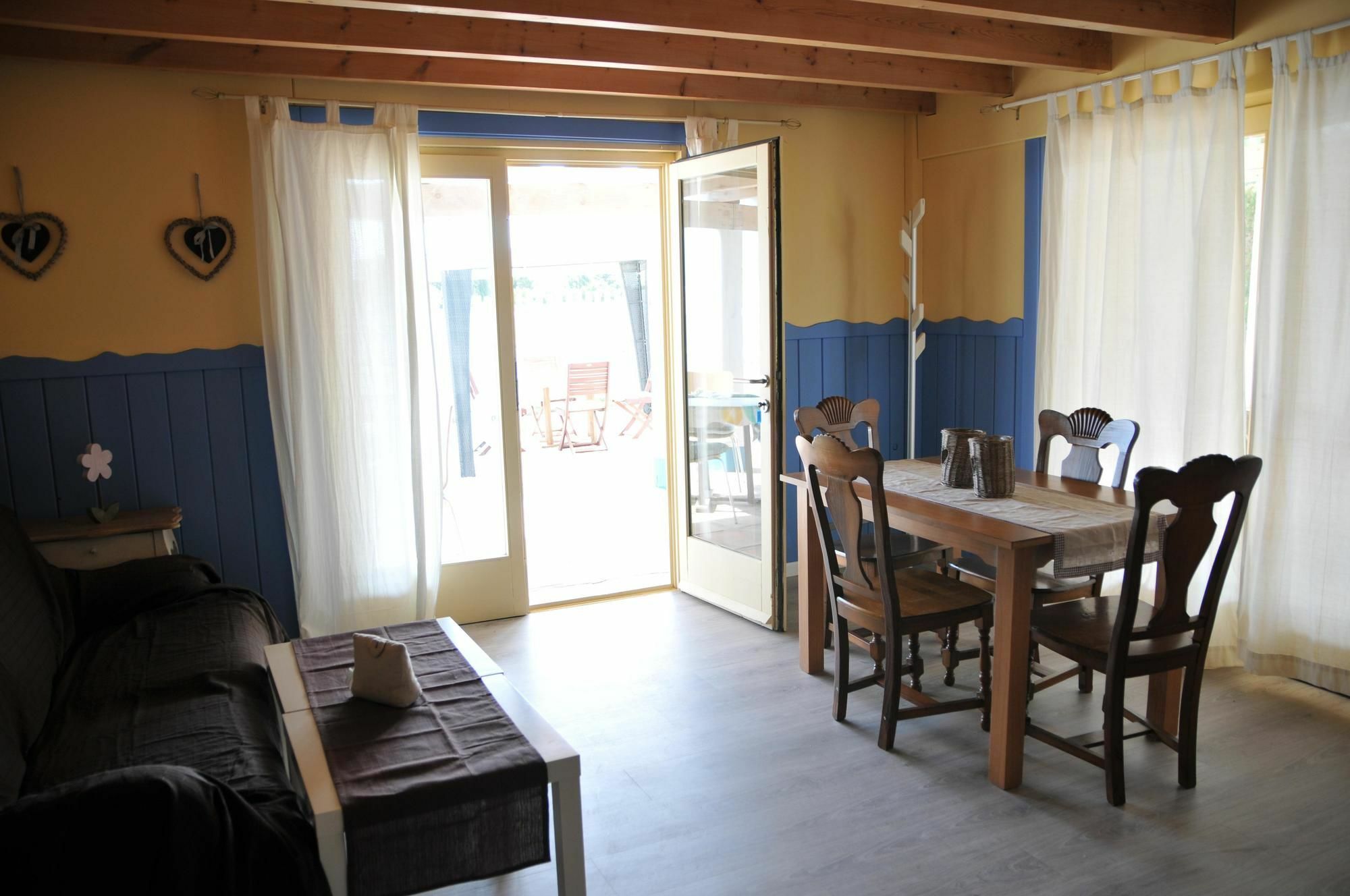 Aparthotel Oliwood Beach Oliva Eksteriør bilde