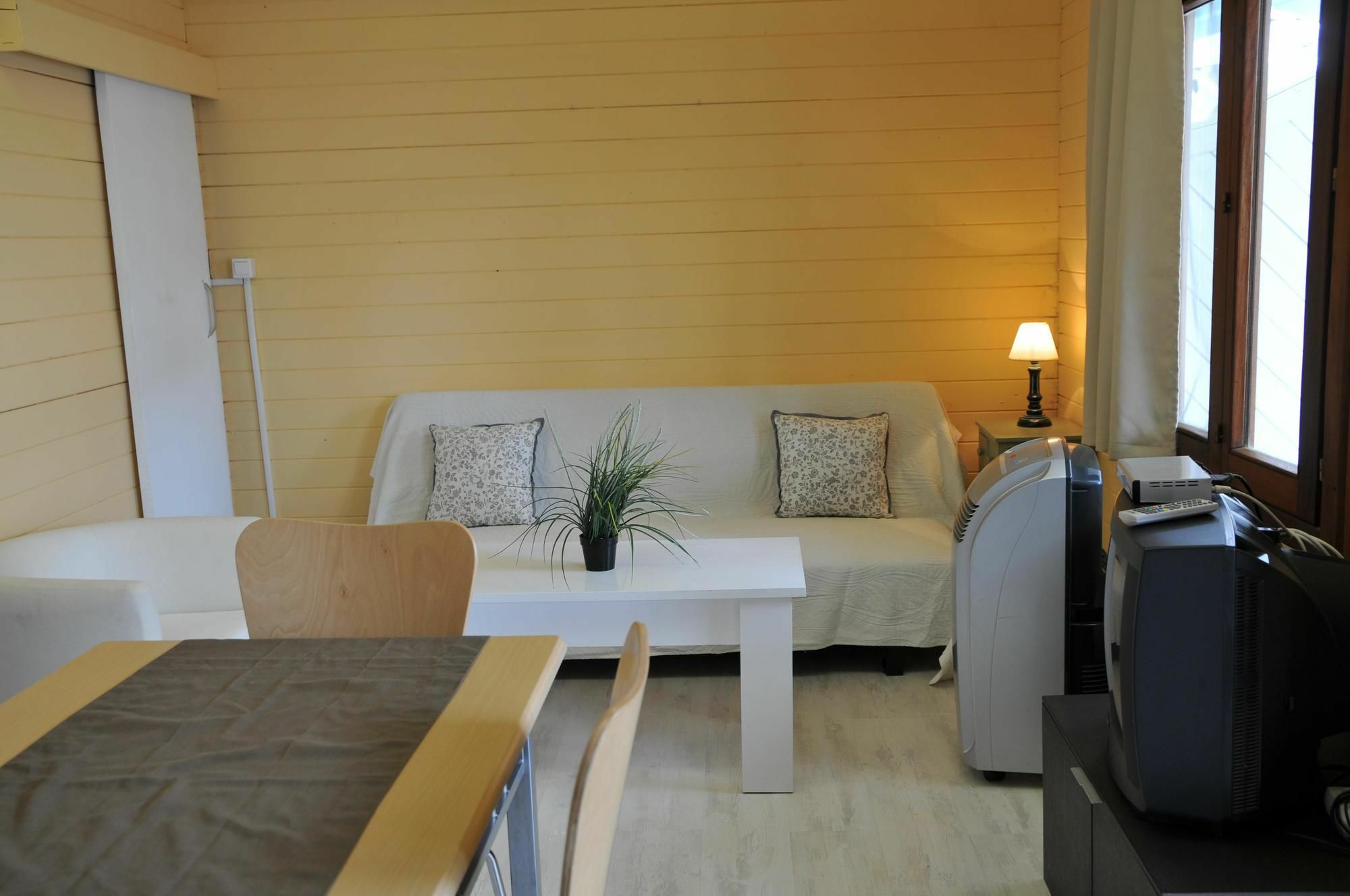 Aparthotel Oliwood Beach Oliva Eksteriør bilde